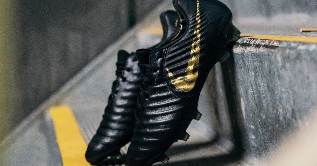 Nike Release Black Lux Tiempo Legend 7 Ultra Football