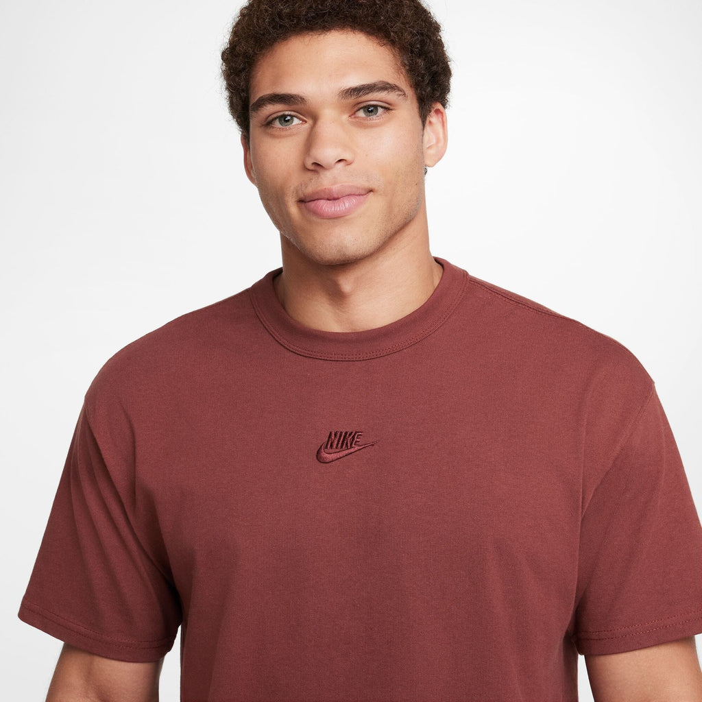 Sportswear Premium Essentials Men's T-Shirt (DO7392-231)