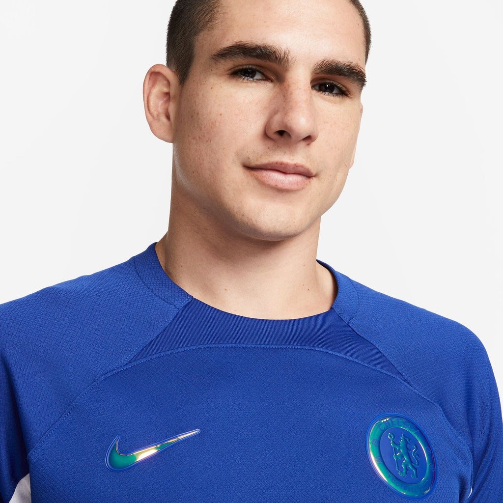 Chelsea best sale football apparel