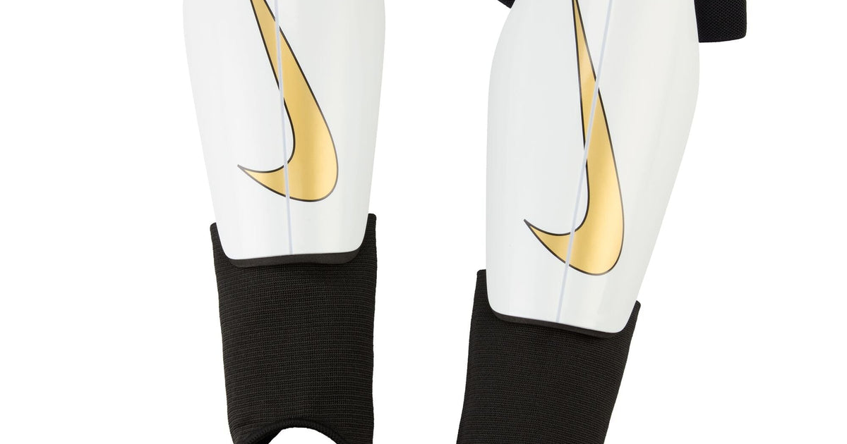 Nike charge on sale shin guards junior