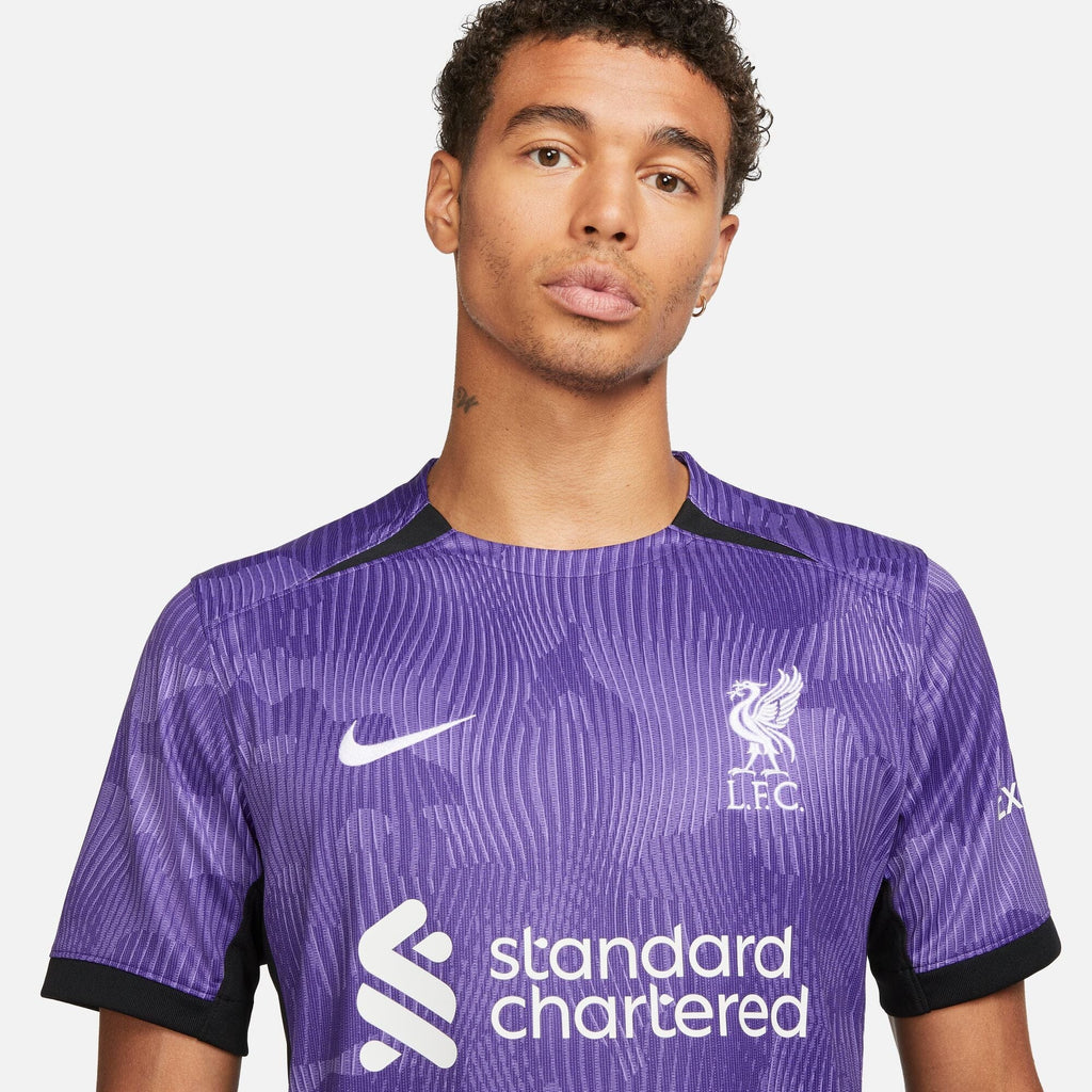 Liverpool fc hot sale replica kit