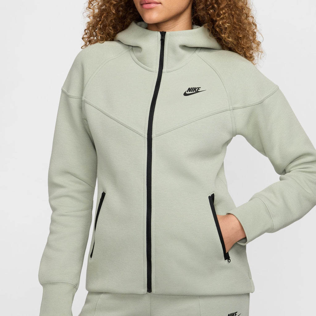 Women's Full Zip Tech Fleece Windrunner (FB8338-370)