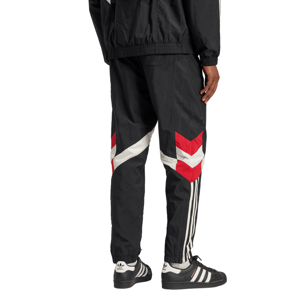 Manchester United Originals Tracksuit Pants (IS6527)