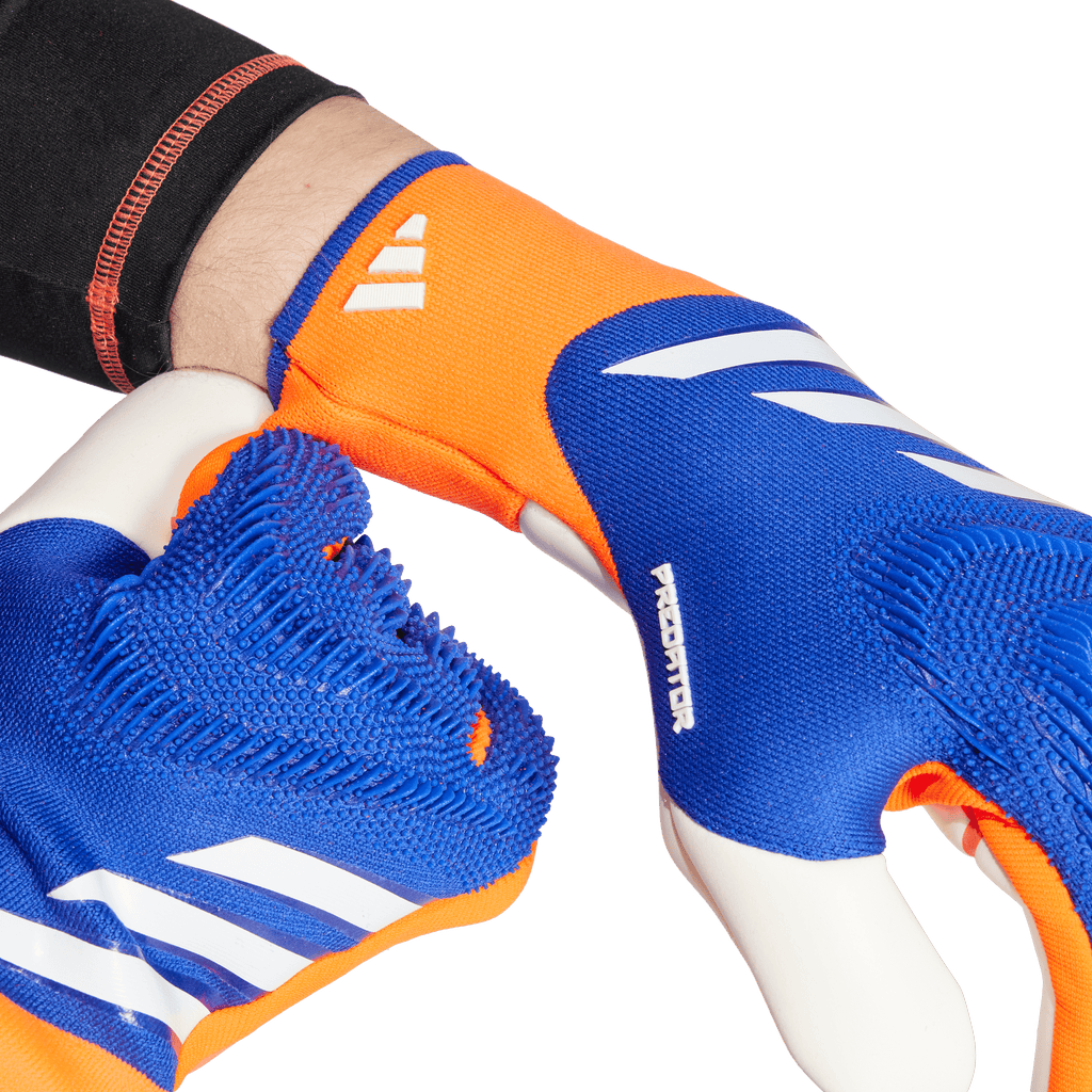 Predator Pro Goalkeeper Gloves - Advancement Pack (IS7587)