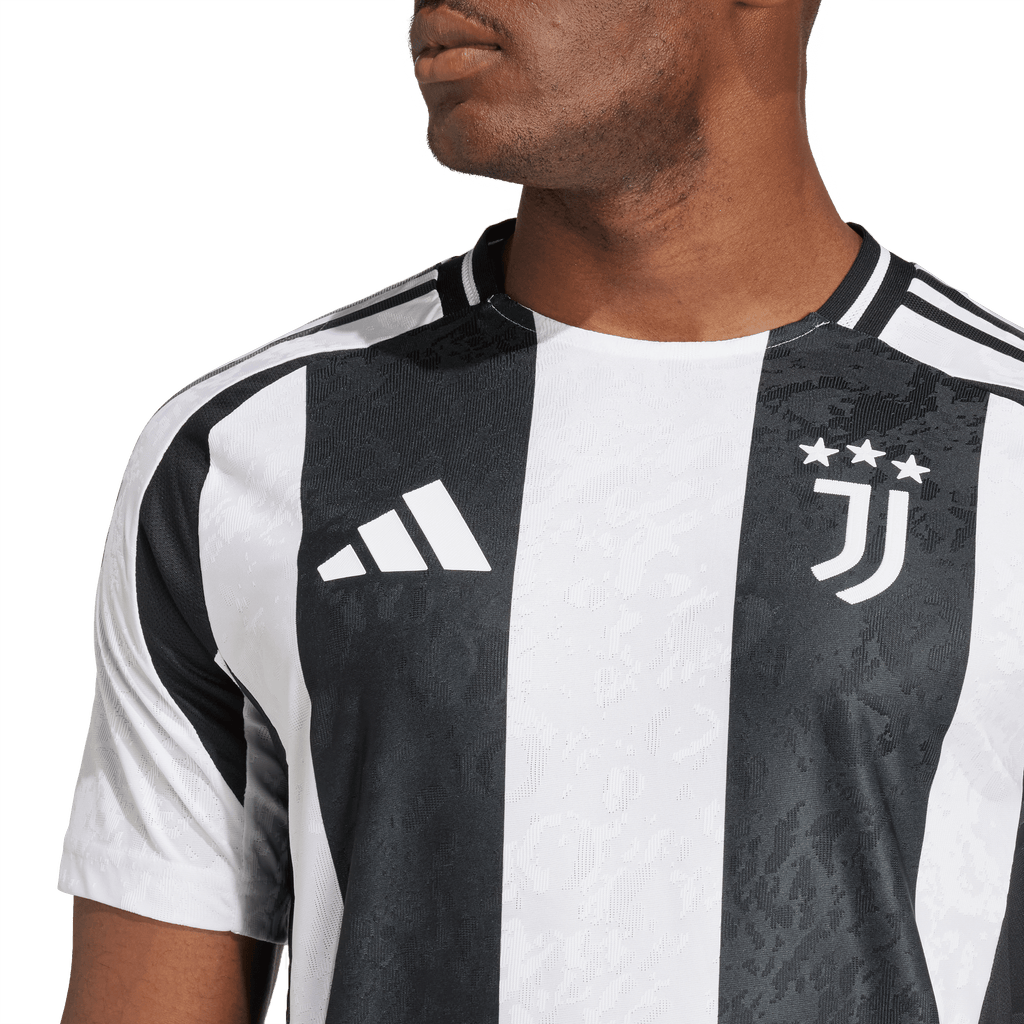 Juventus 24/25 Home Authentic Jersey (IT6056)