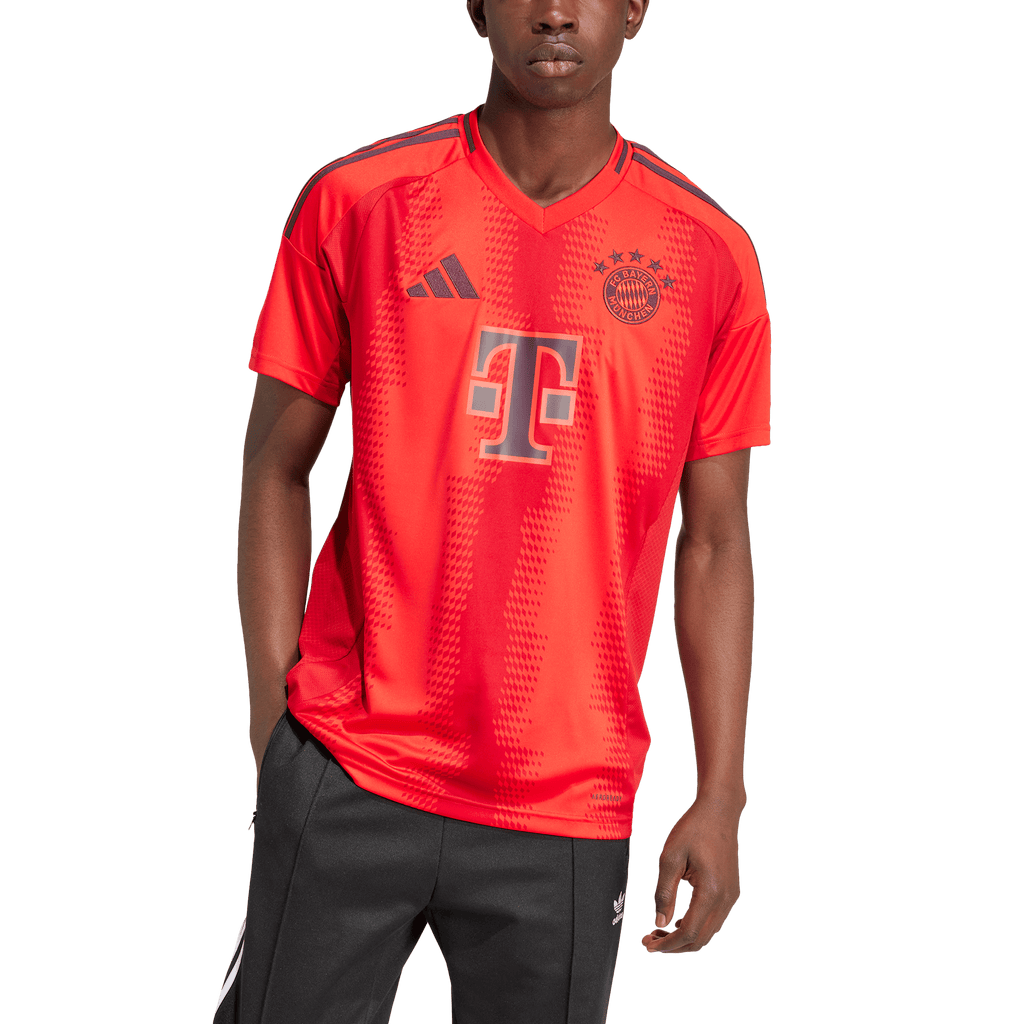 FC Bayern 24/25 Home Jersey (IT8511)