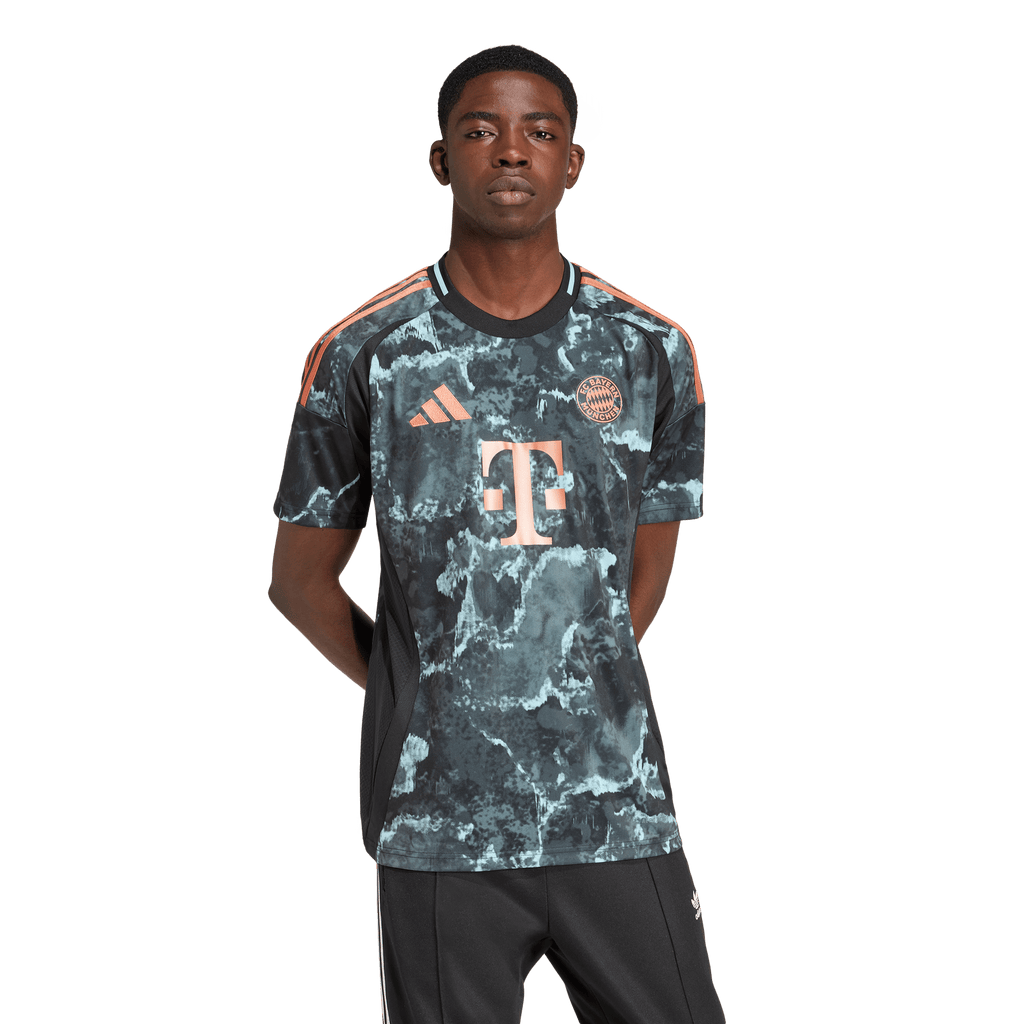 FC Bayern 24/25 Away Jersey (IZ3130)