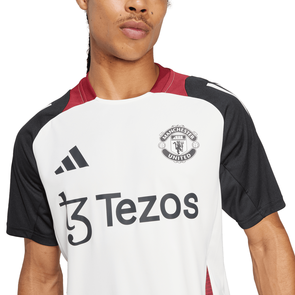 Manchester United Tiro 24 Training Jersey (JE3726)