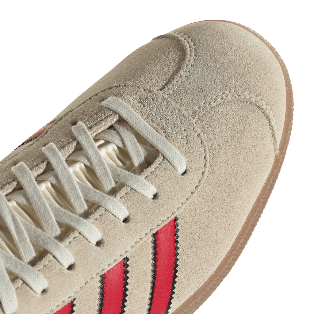 Gazelle Manchester United Terrace Icons Shoes (JS3040)